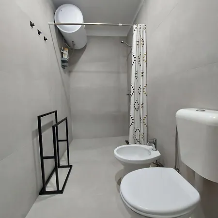 Apartment Center